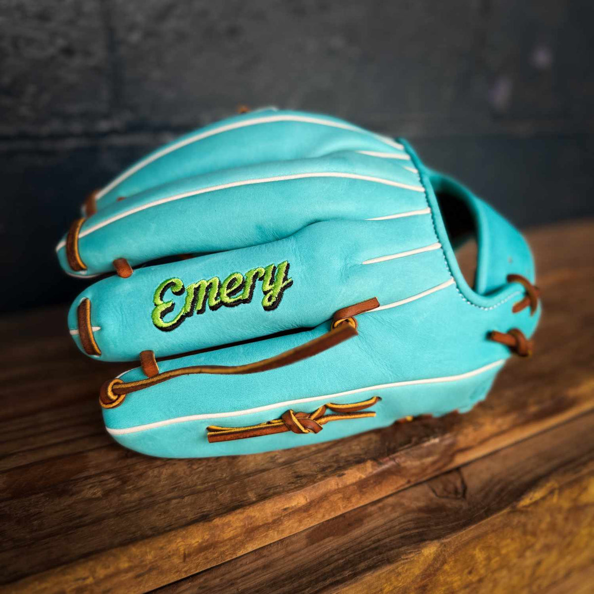 Emery Summit 1627 (Trufit™ Infield) – Sky Blue