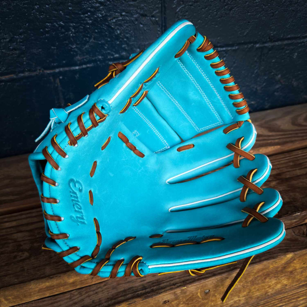 Emery Summit ELS19 Pitcher’s Glove – Sky Blue