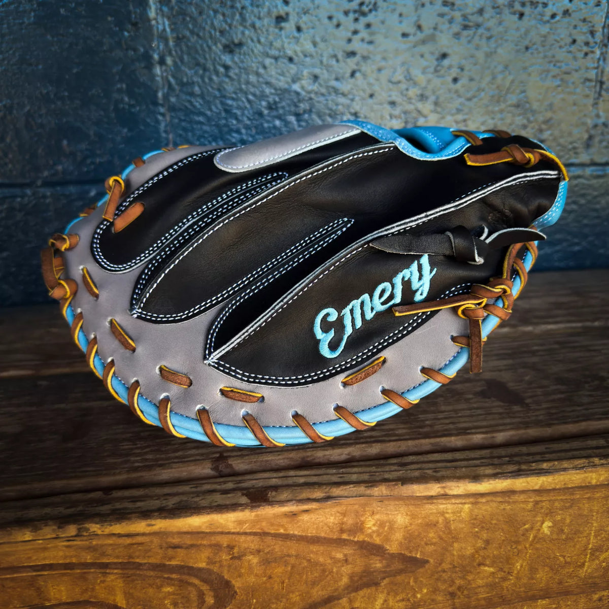 Emery Summit Pro 1019CM Catcher's Mitt - Black / Grey