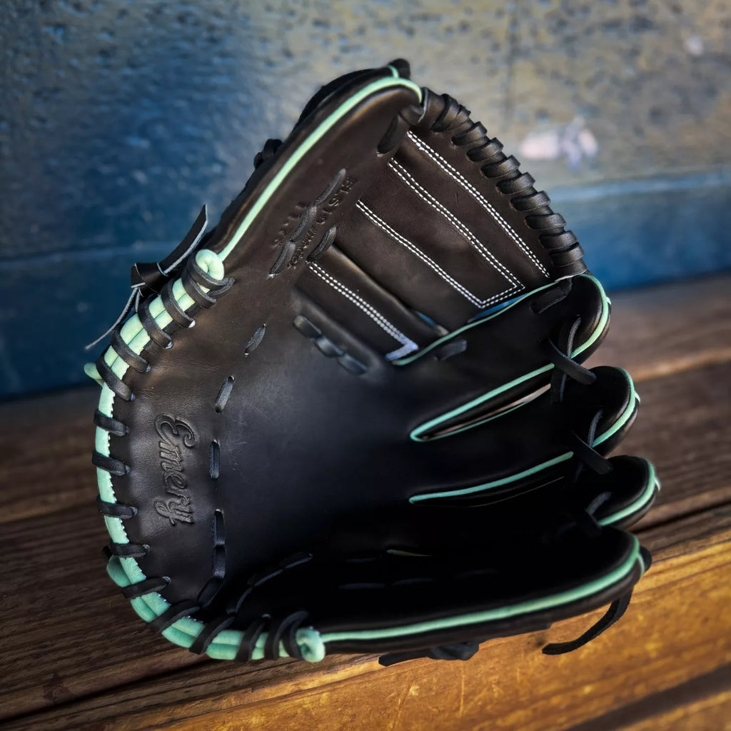 Emery Summit Pro ELS19 Pitcher’s Glove – Black / Mint
