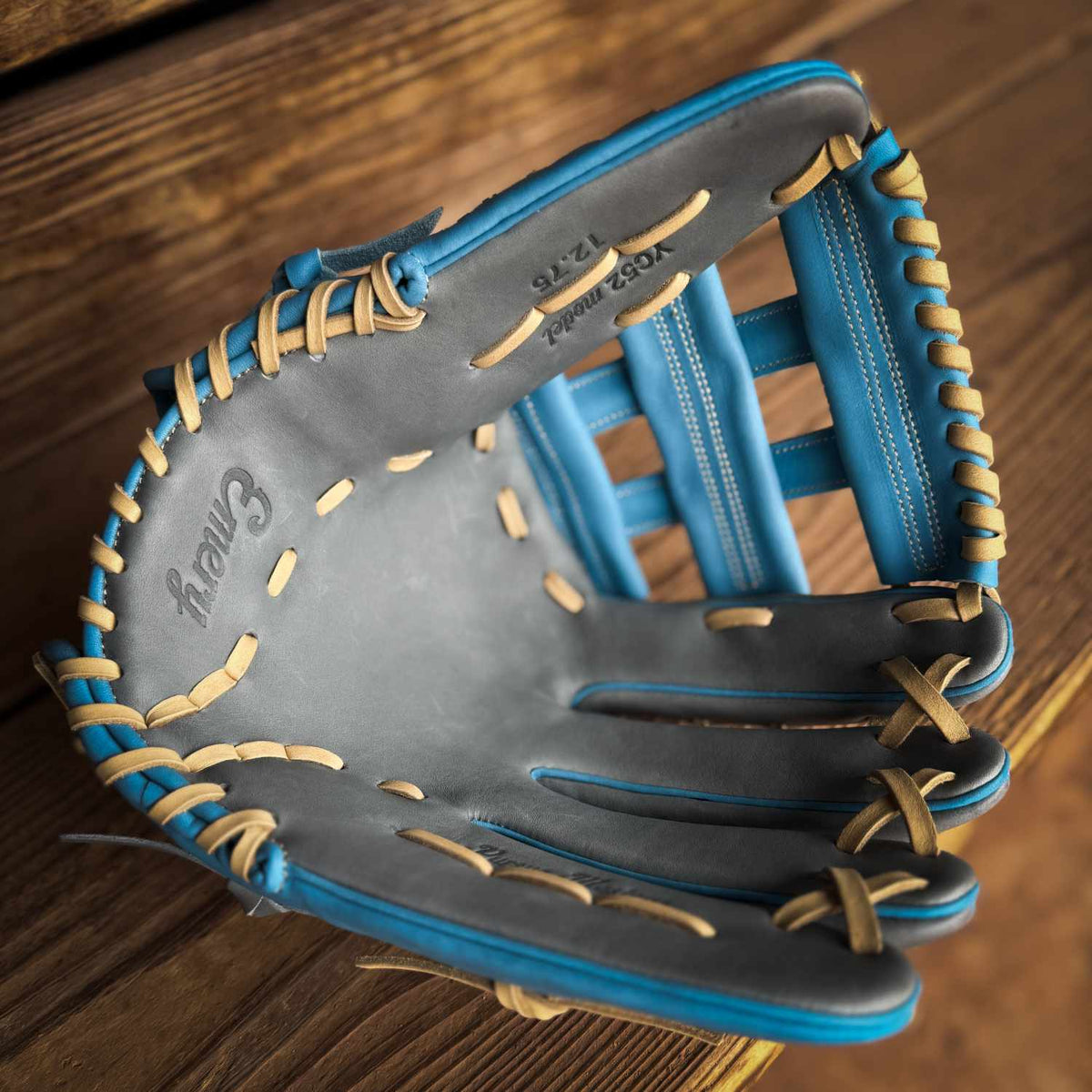Emery Summit YC52 Outfield Glove - Grey / Carolina Blue
