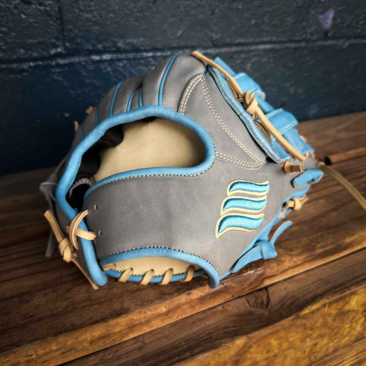 Emery Summit YC52 Outfield Glove - Grey / Carolina Blue