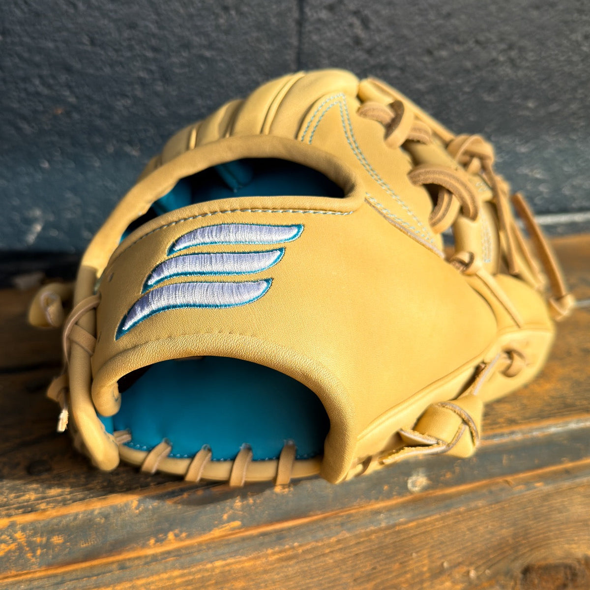 Emery Summit 1417 Infield Glove – Blonde