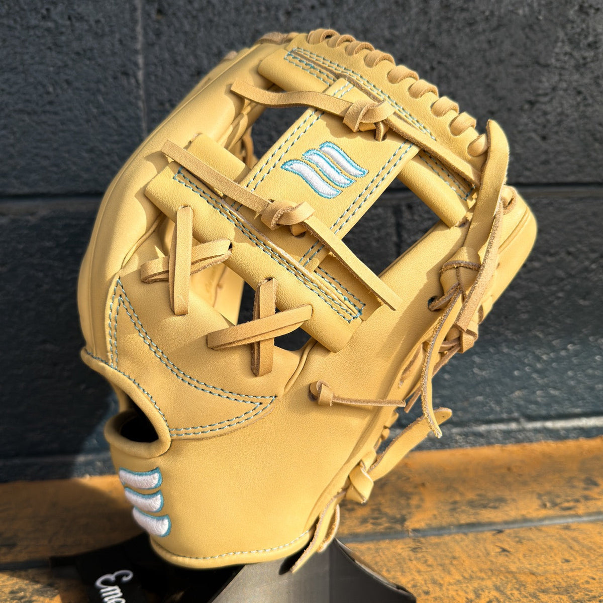 Emery Summit 1627 Infield Glove – Blonde