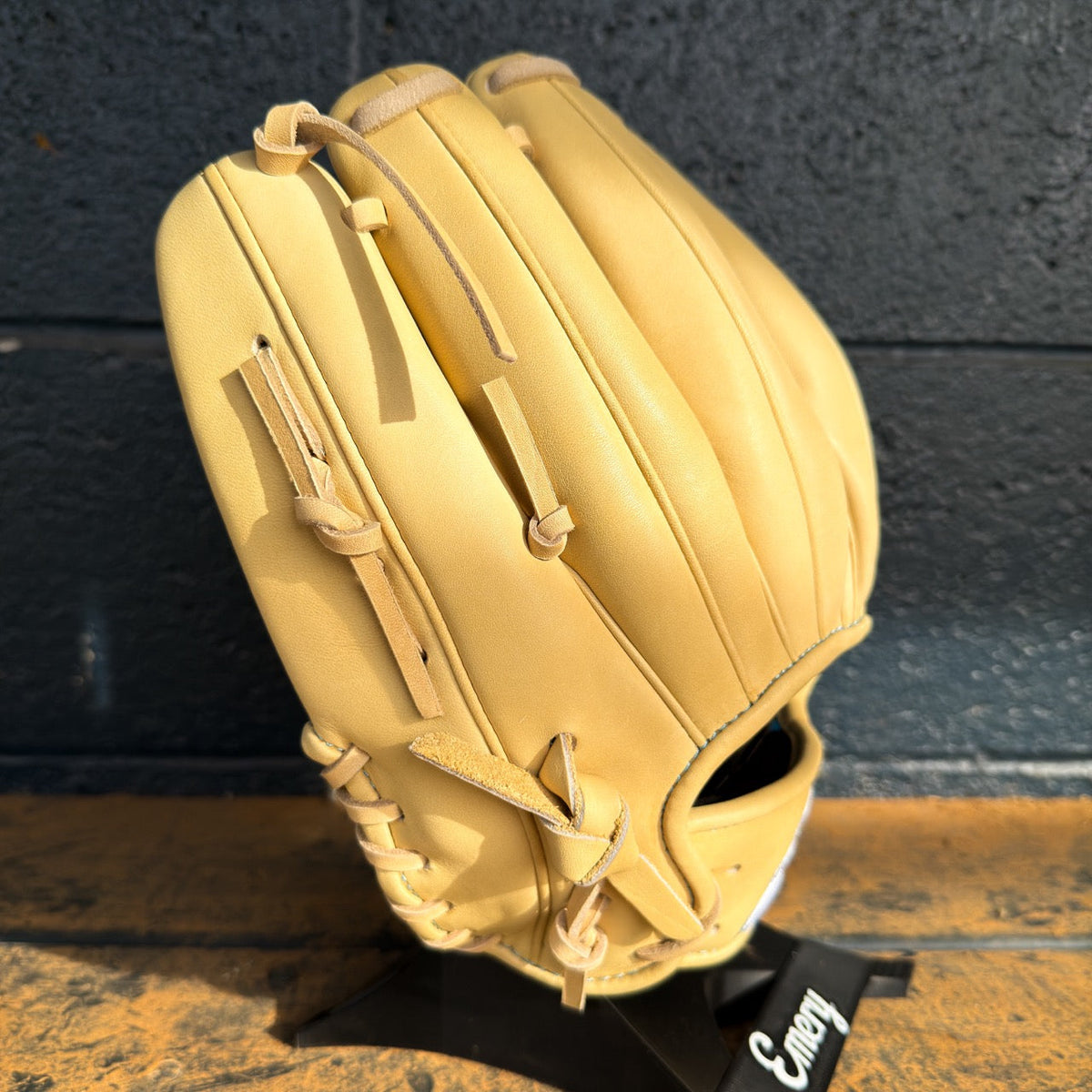 Emery Summit 1627 Infield Glove – Blonde