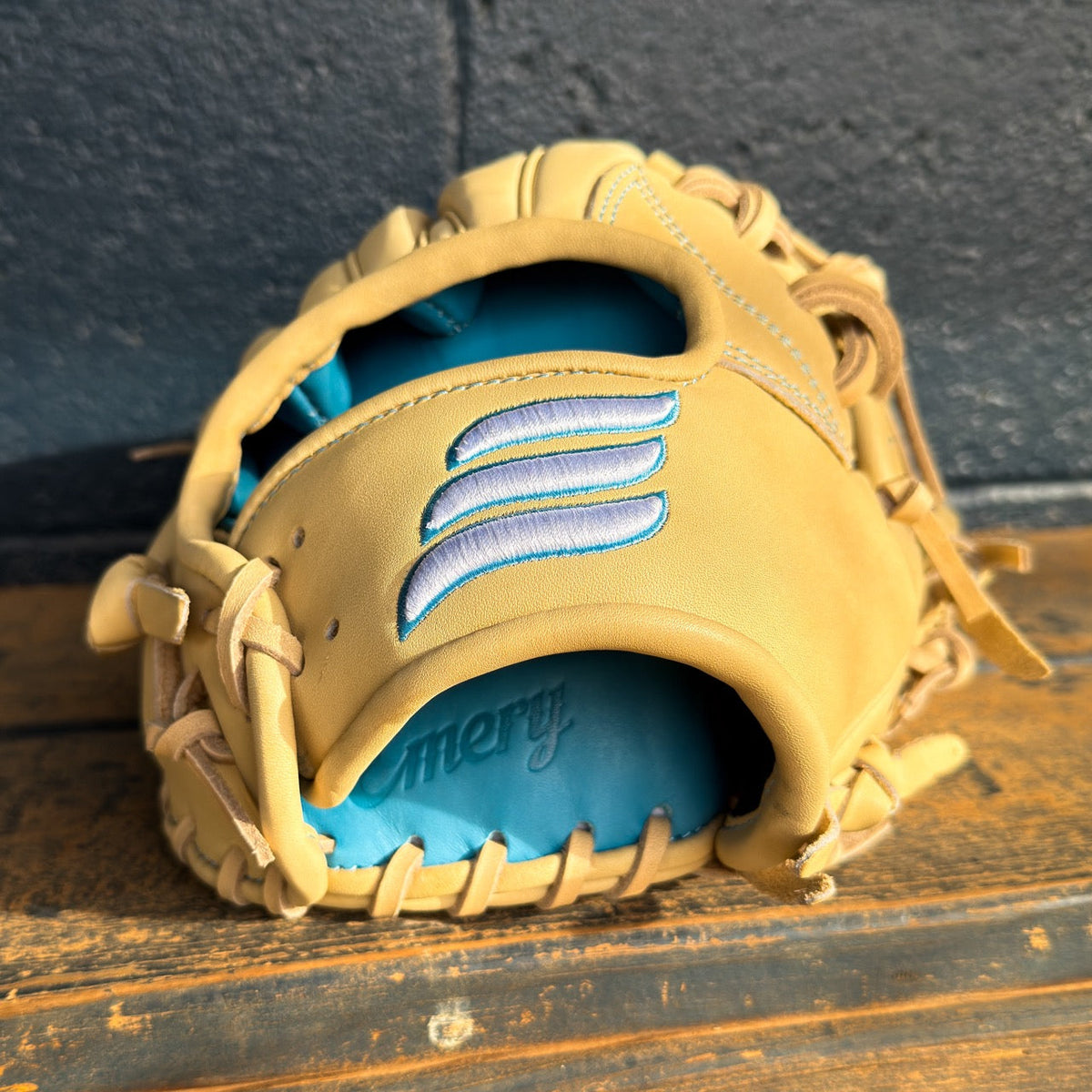 Emery Summit 1627 Infield Glove – Blonde
